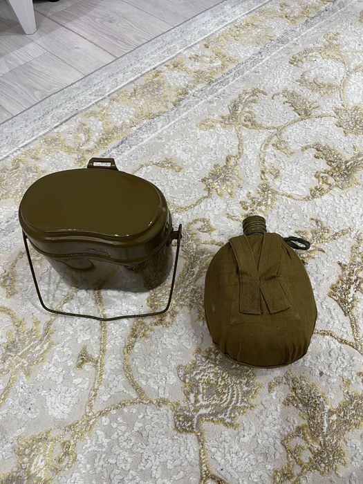 Котелок и фляжка новый