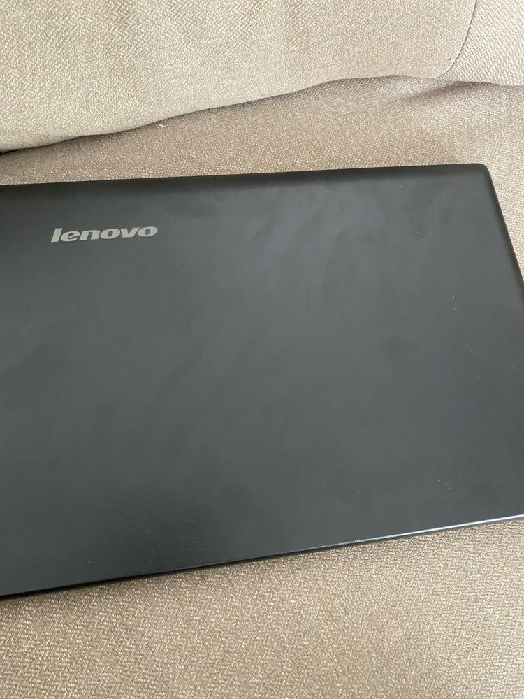 Laptop lenovo ideapad 100