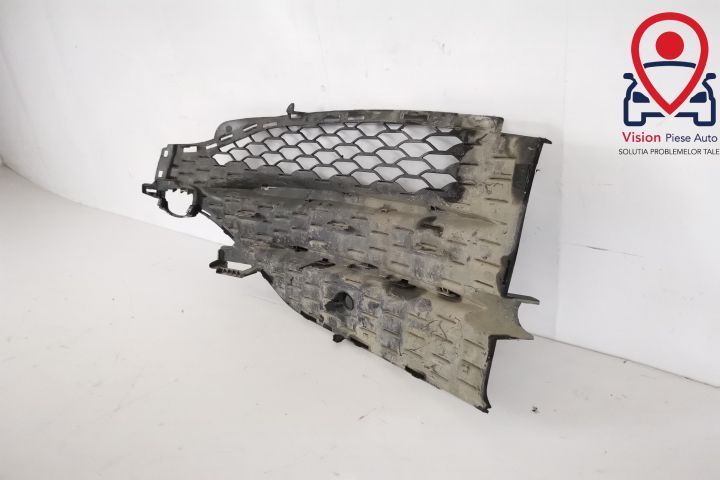 Grila Proiector Laterala Dreapta Originala In Stare Buna Cu Senzor Mer