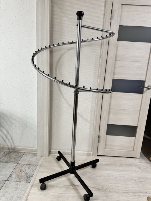 Вешалка напольная