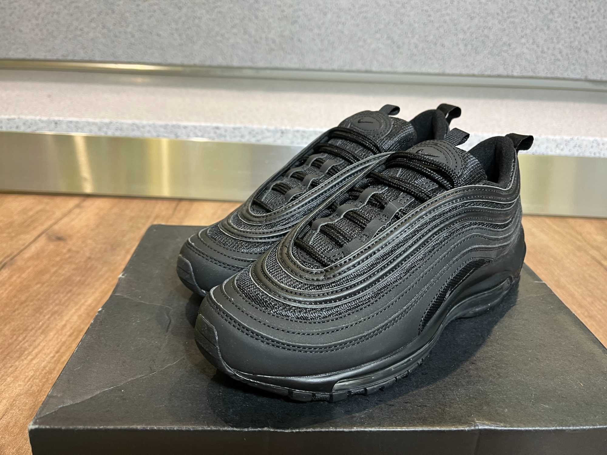 ОРИГИНАЛНИ *** Nike Air Max 97 OG "Triple Black"