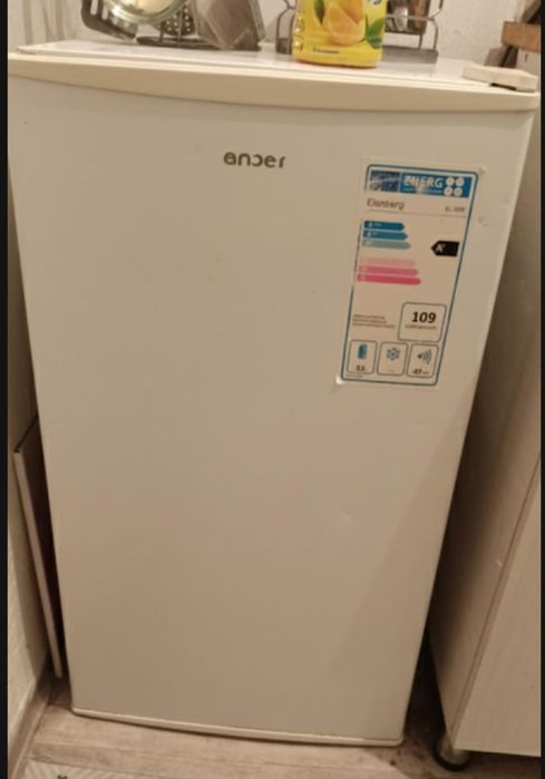 Продается холодильник