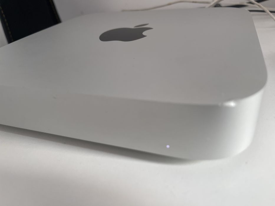 Mini PC Apple Mac, M2, 8 CPU ядра, 10 GPU ядра, 16 GB RAM, 256 GB SSD