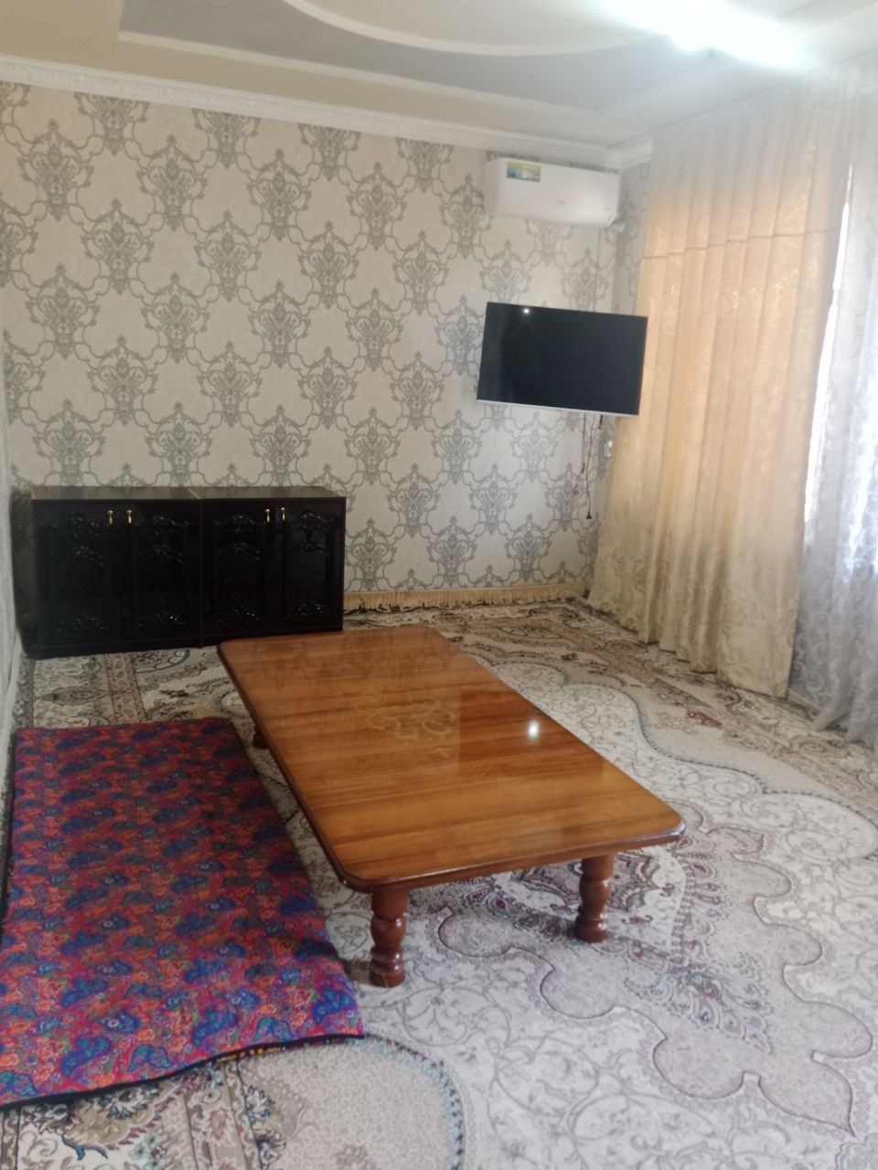 Uchastka Sotiladi 3.5 Sotiq