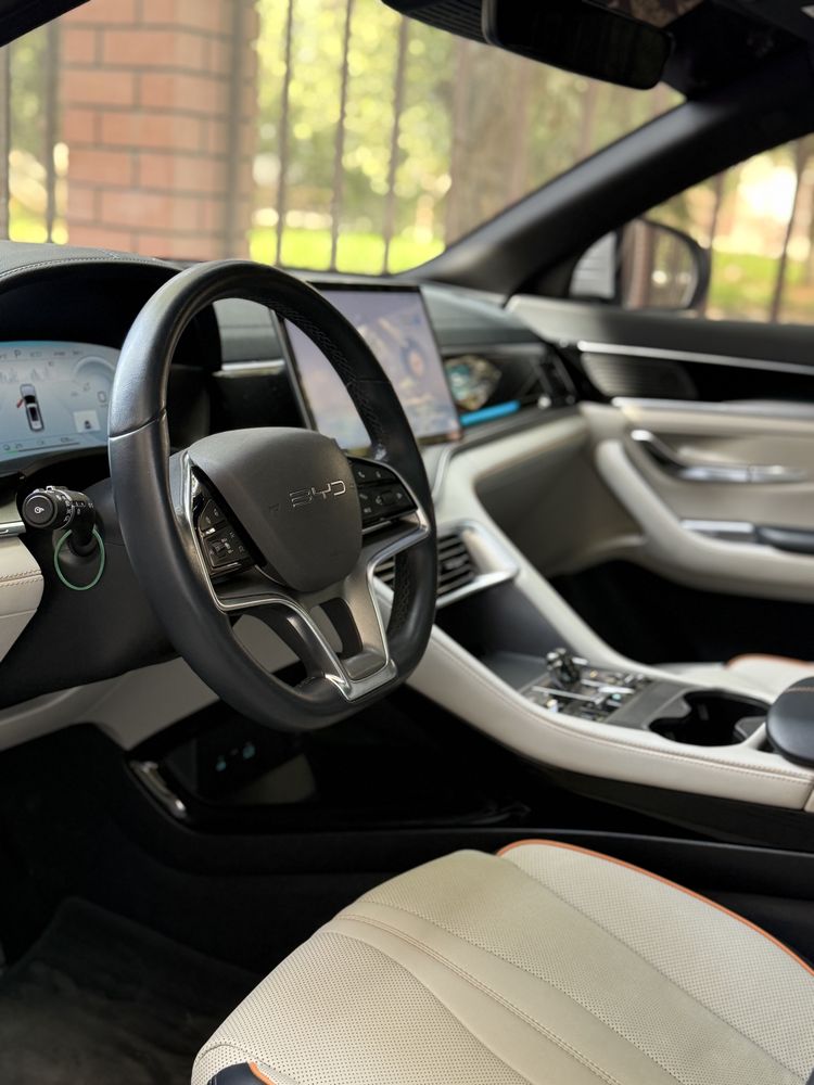 Byd Champion EV 520