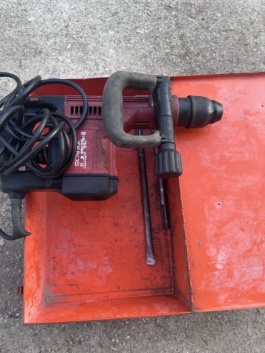 HILTI  TE505  във добро състояние работи без отказно внос от холандия
