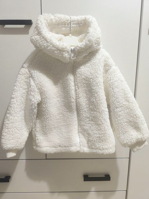 Вещи на девочку (5лет )