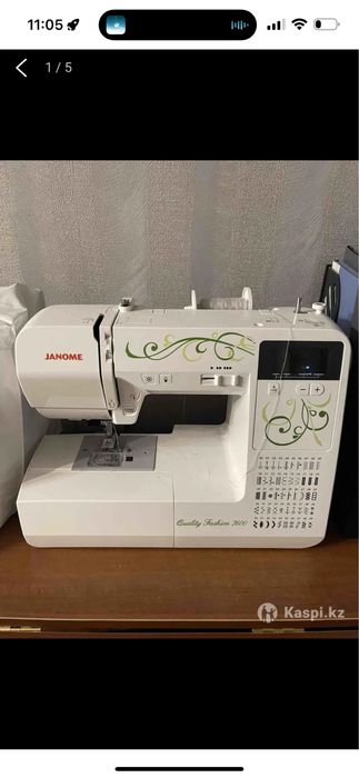 Швейная машинка janome