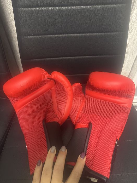 Боксови ръкавици за дете