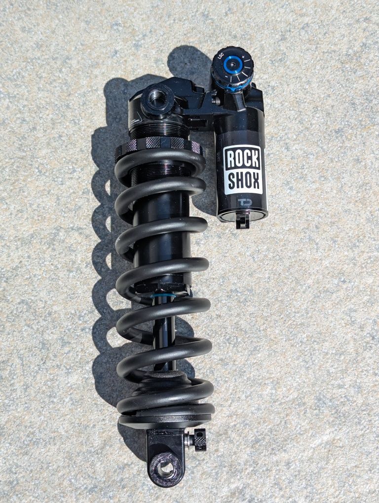 Rockshox Vivid Ultimate coil 205x65 NOU