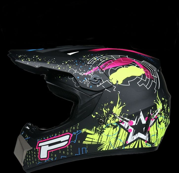 Set Cască Cross Rebel MX cu Mănuși, Ochelari, Cagulă și Suport