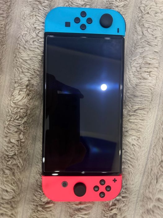 Nintendo Switch OLED |