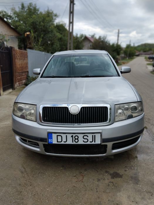 Se vinde Skoda Superb 1.8 T cu GPL masina personala