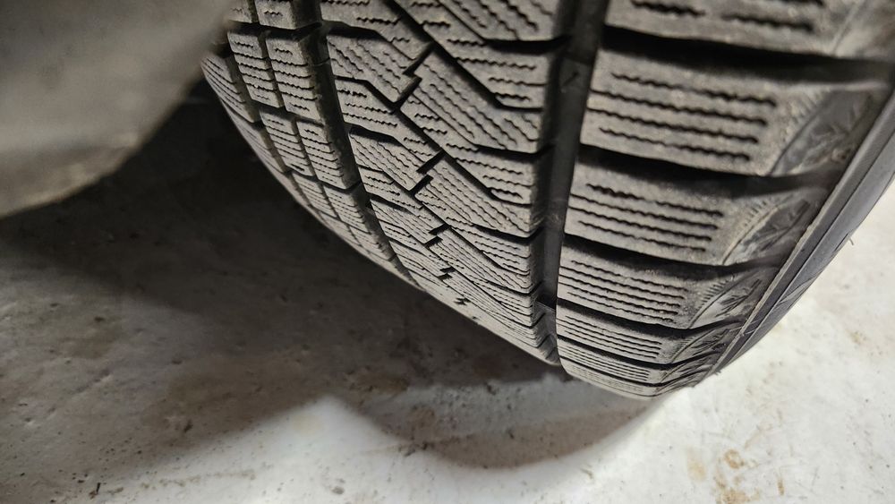 Roti iarna echipate jante R18 Audi 5x112