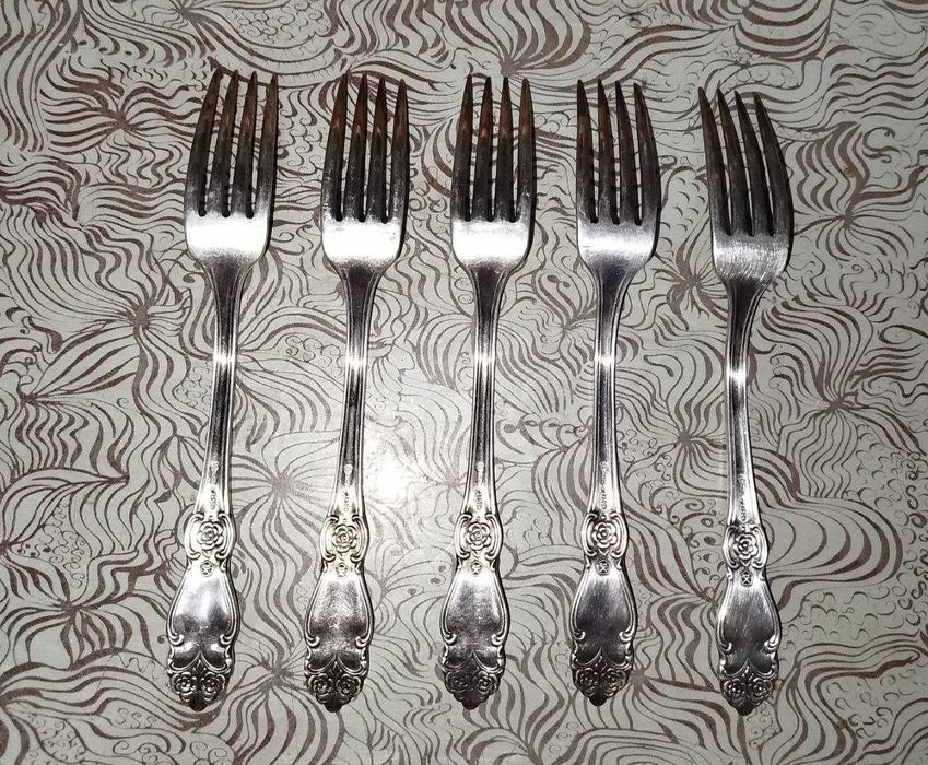 Мельхиоровые вилки 10 штук