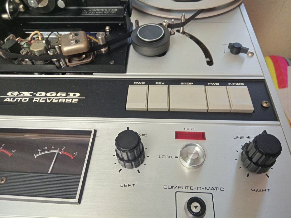 Magnetofon profesional Akai GX365D posibilitate și viteza 38