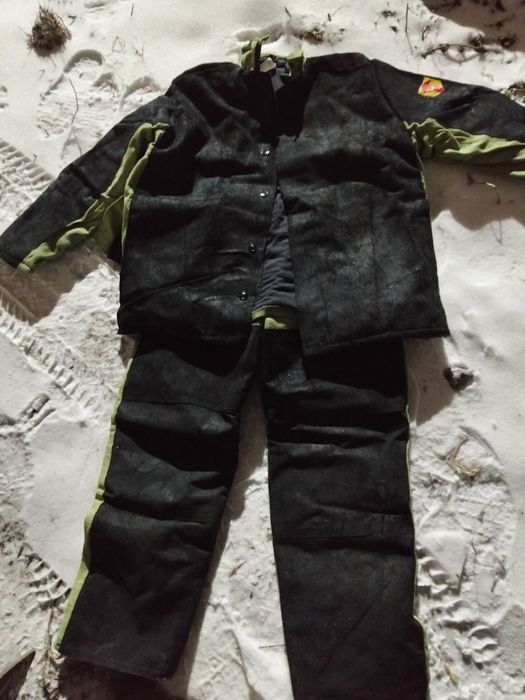 Продам зимнюю  сварочную робу