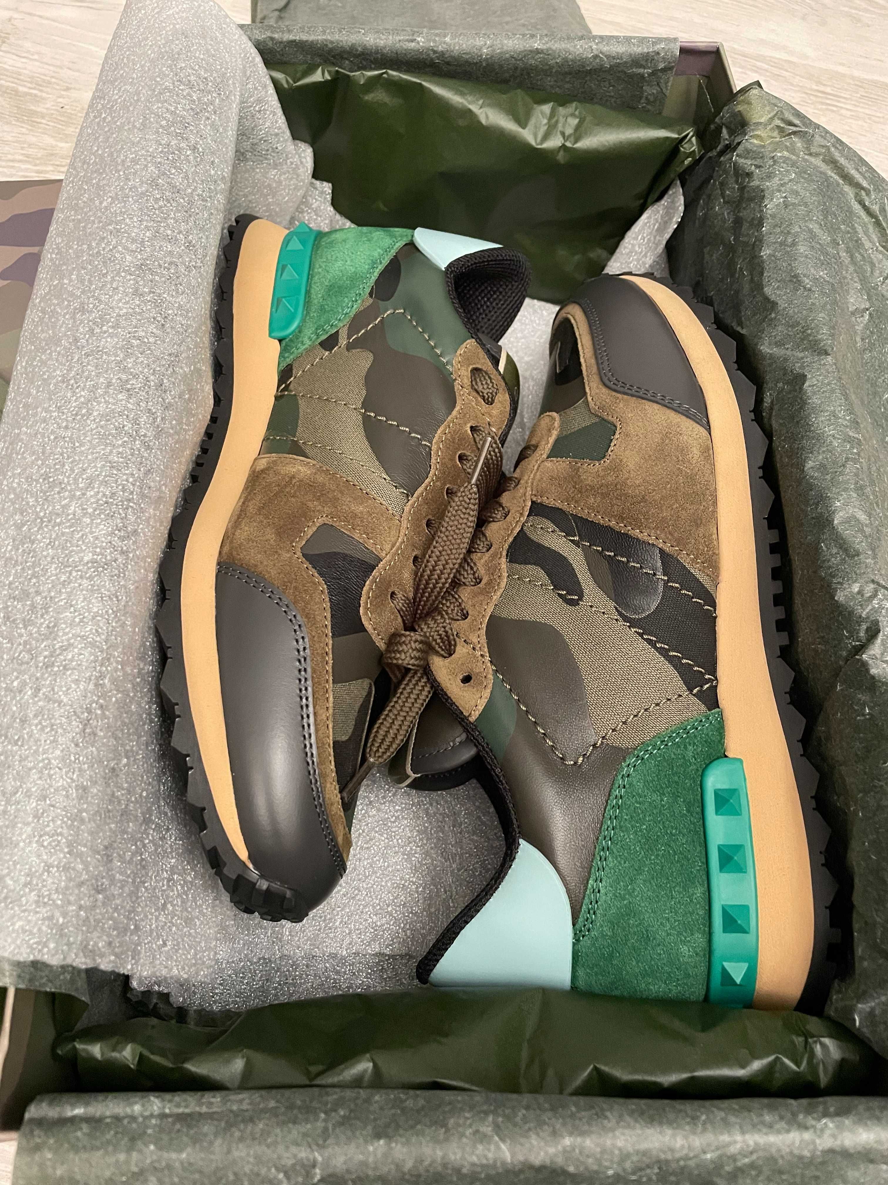 Valentino 44 sneakers, originali, full box, retail 580 euro