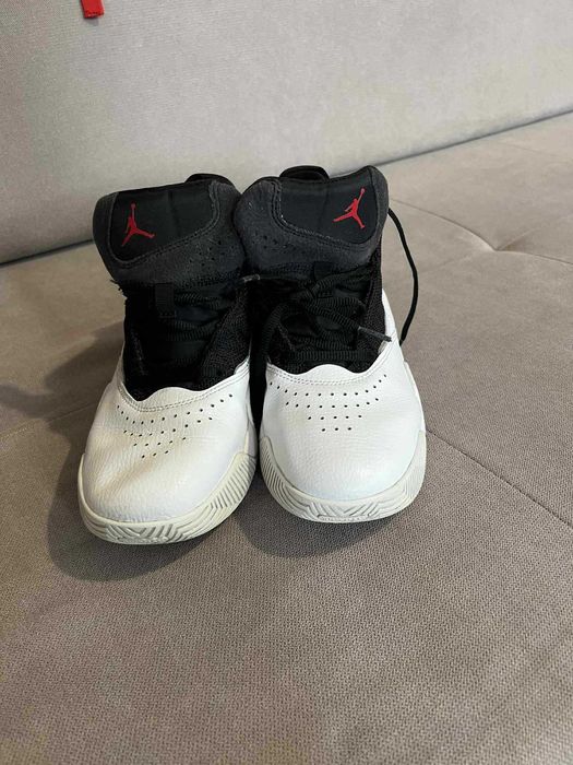 Кецове Nike Jordan кожени