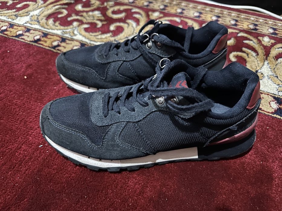 Продам кроссовки мужская обувь. В хорошом