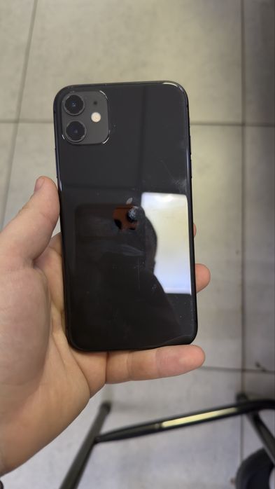 Продам айфон 11 в хорошем состояние