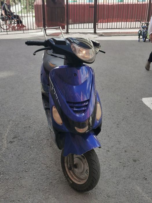 Продаю скутер "Racer meteor" 80 куб