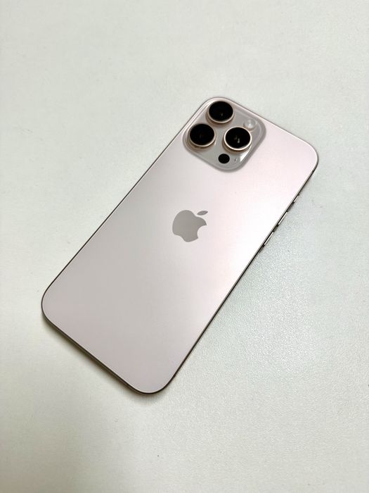 Magazin vinde: iPhone 16 Pro Max 512gb Desert Titanium