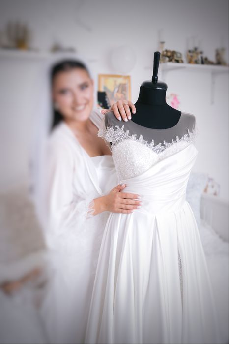 Vand Rochie de Mireasa marimea M