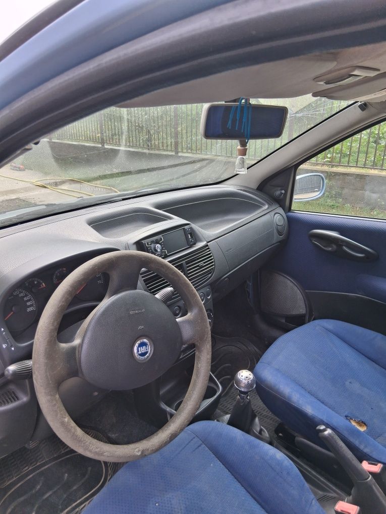 Vând Fiat punto motor 1300