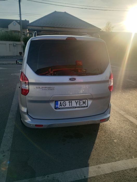 De vânzare Ford Tourneo Courier Proprietar. Accept variante cu 7locuri