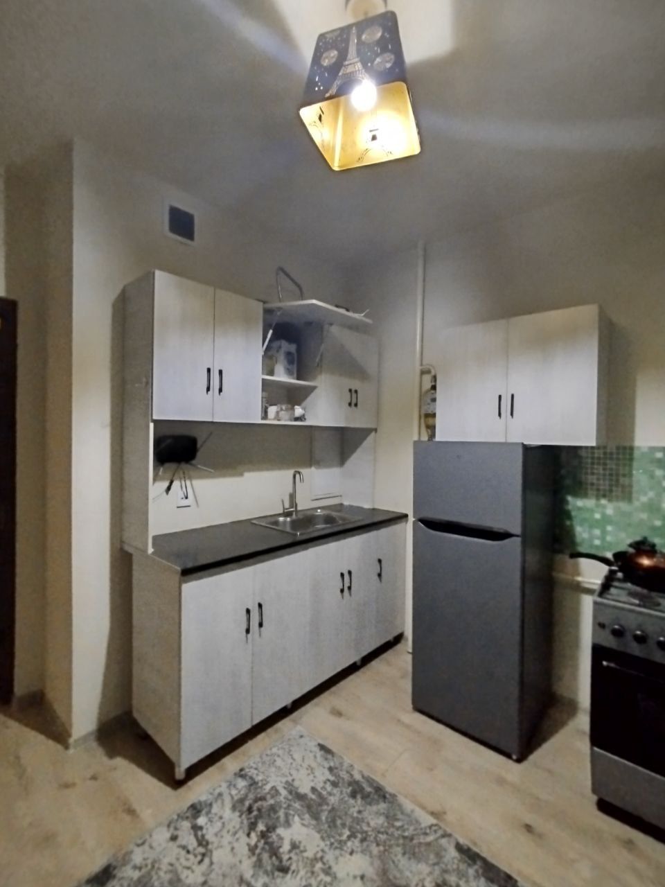 Sotiladi 1 xona srochni 39000 $