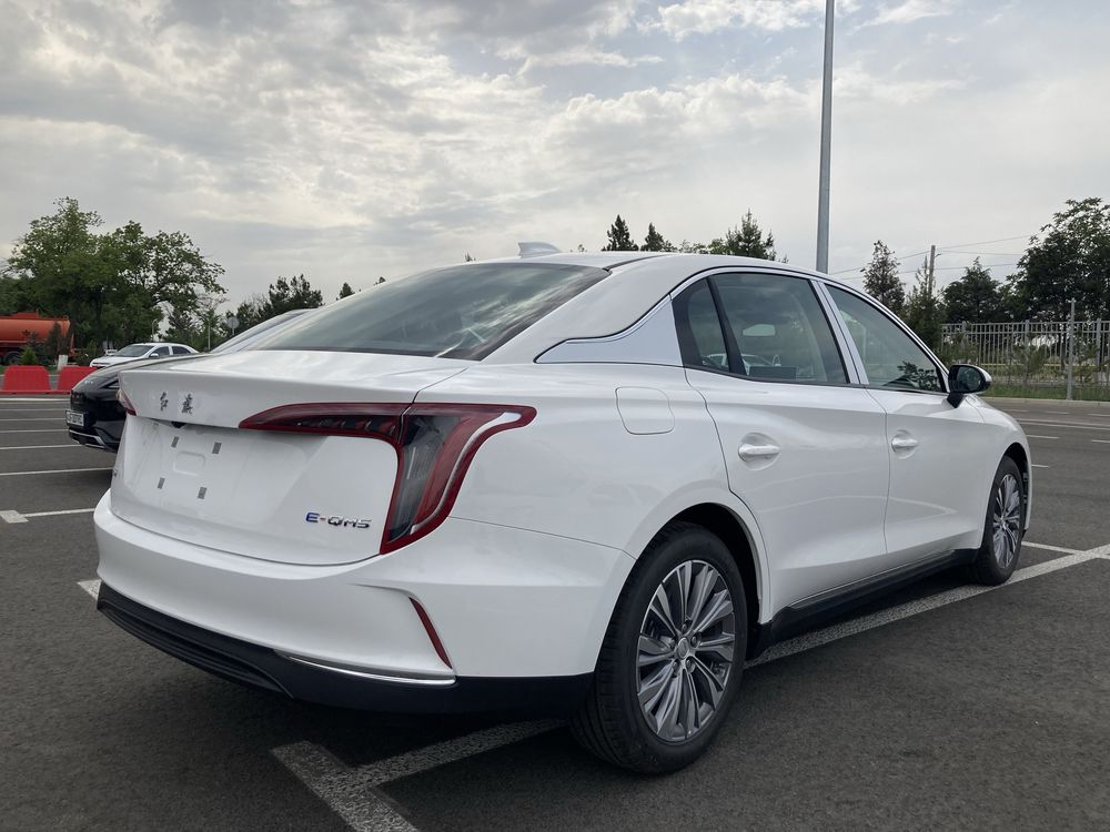 Hongqi E-QM5 White (2025) Notariusga tayyor. Сотаман тел килила