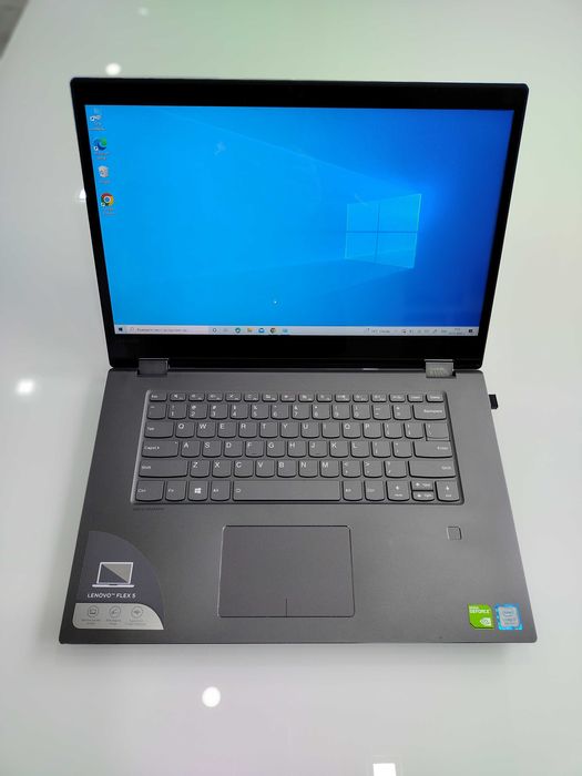 Лаптоп-таблет Lenovo Flex5 15.6