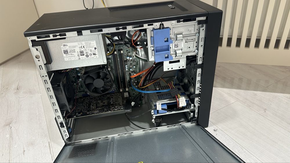 Dell Precision Tower 3620