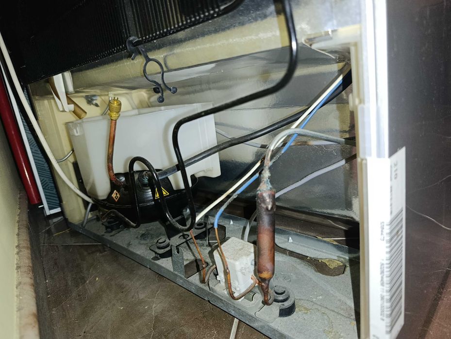 Хладилник liebherr за части