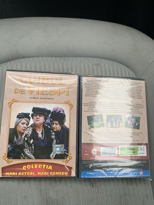 Cuibul de viespi DVD