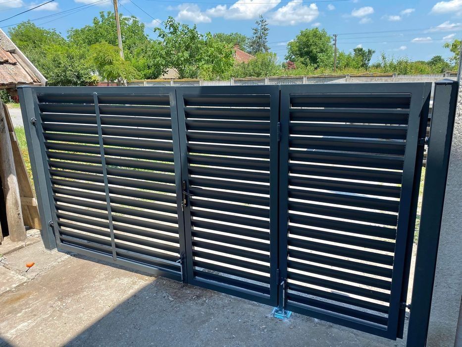 Vând/fac porți metalice din fier forjat sau alte materiale