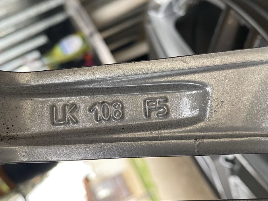 17  цола 5 х 108 мм Форд , Волво , Ford ,  Volvo