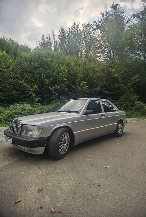 Mercedes e190 w201 automat/trapă