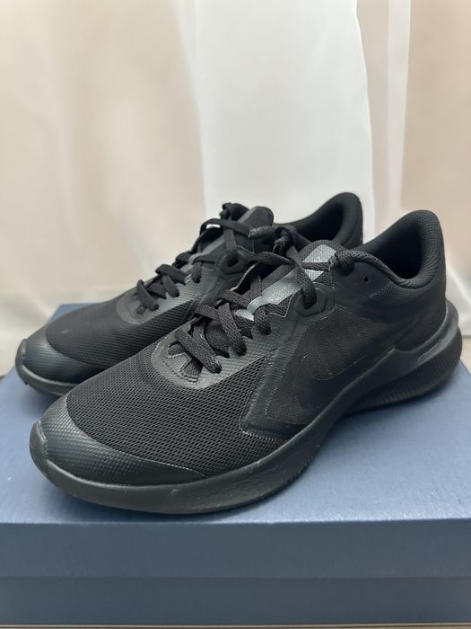 Дамски маратонки Nike