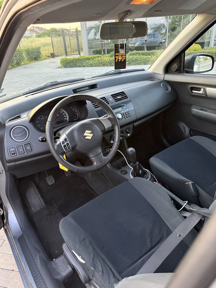 Suzuki swift 1.3d КЛИМАТИК
