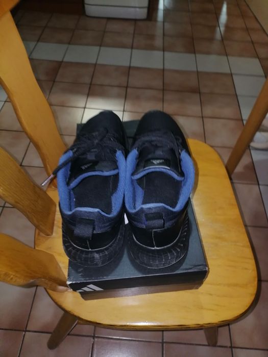 Маратонки ADIDAS