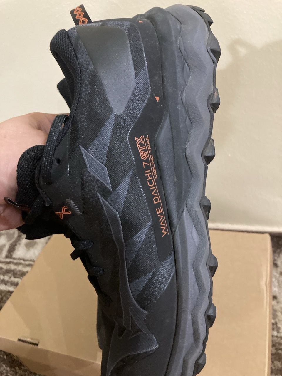 Оригинални Мъжки маратонки Mizuno Gore Tex - 41,5номер