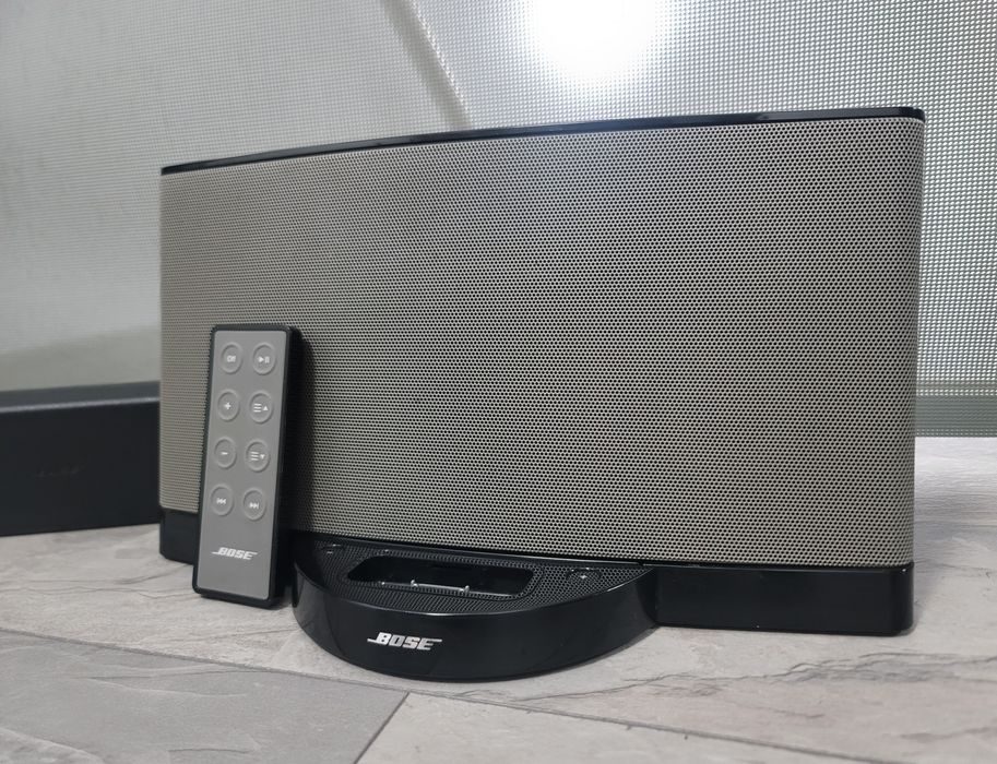 Bose SoundDock Series II Digital Music System