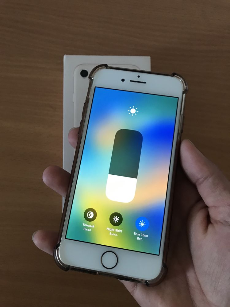 Apple 8