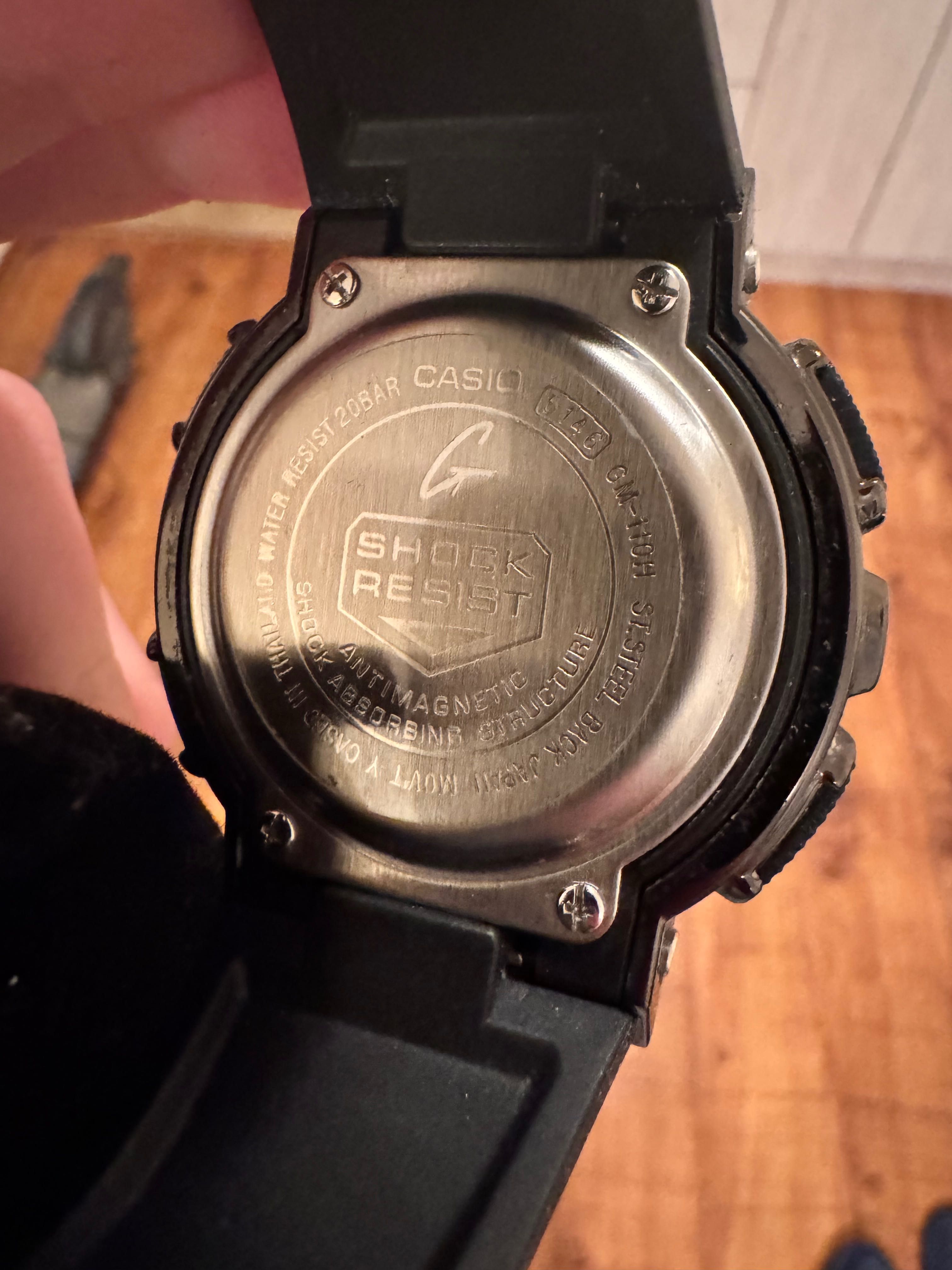 Часовник Casio G-Shock