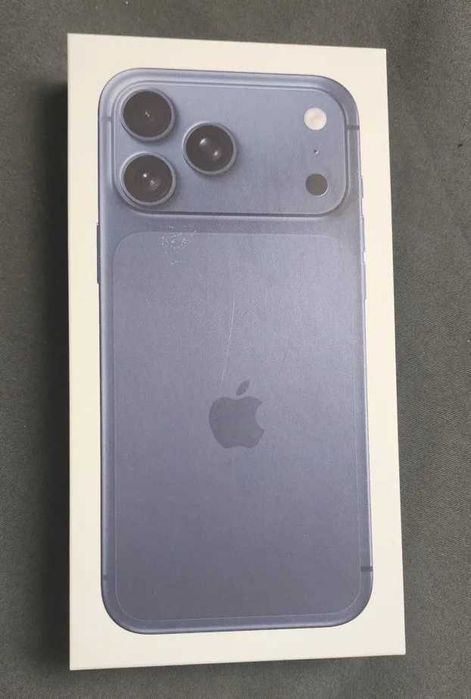 iPhone 17 Pro Max Deep Blue 512GB