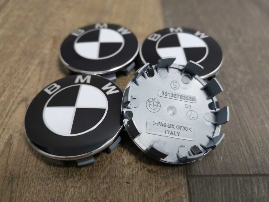 Set Embleme Emblema BMW Capota Portbagaj haion 82mm 74mm logo
