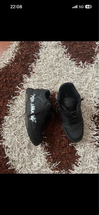 vand off whife out of office purtati de 2 odi