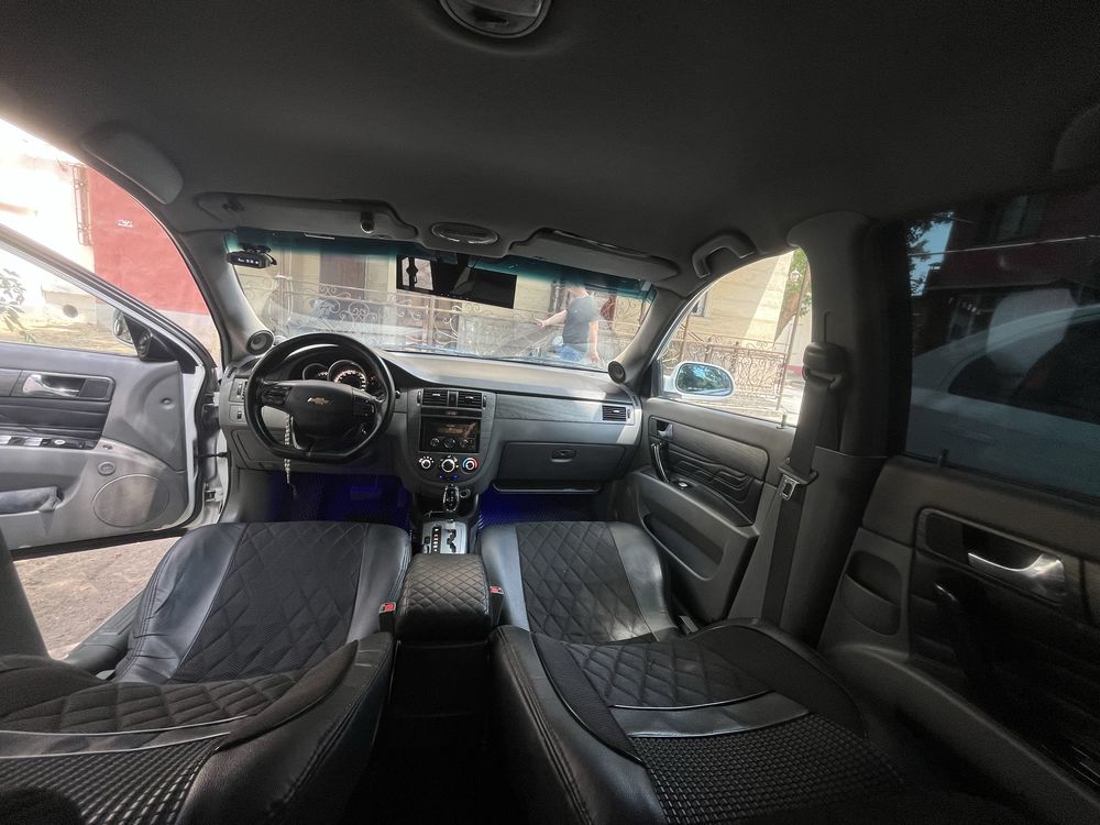 Lacetti avtomat 1,8